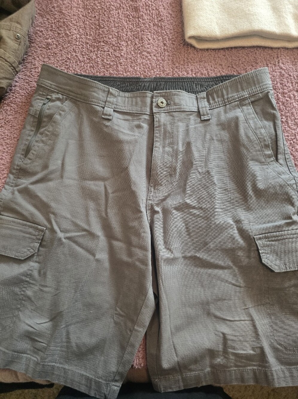 Weatherproof Vintage Men’s Khaki Shorts - Durable Tan Casual Trousers Size 34
